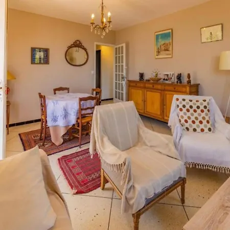 Apartamento Le Rastel 4 *